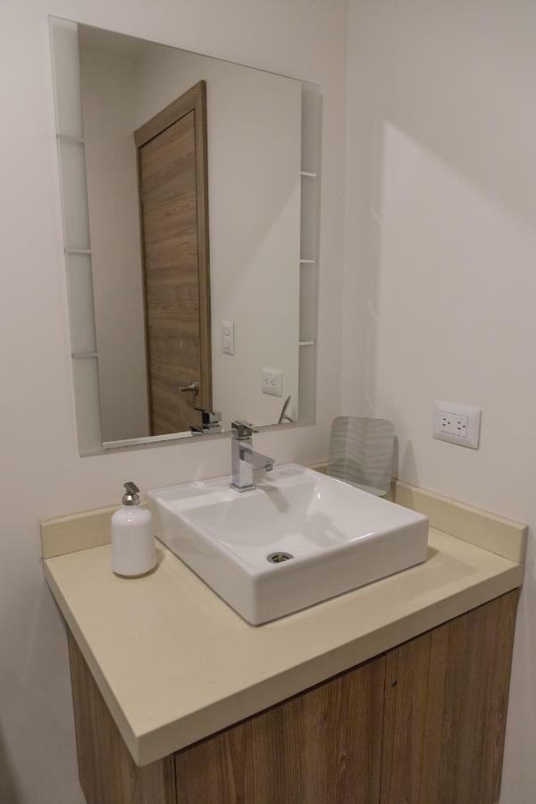 Le Bristol Aparthotel Cuenca Extérieur photo